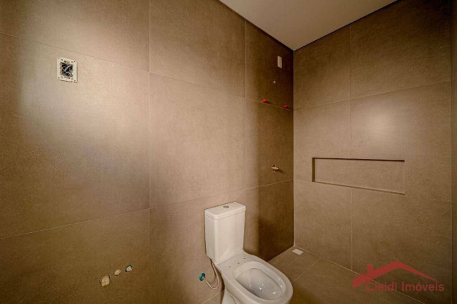 Imagem Casa com 3 Quartos à Venda, 161 m² em Saguaçu - Joinville