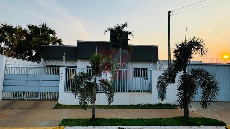 Imagem Casa com 2 Quartos à Venda, 450 m² em Rota Do Sol - Sorriso Imagem Casa com 2 Quartos à Venda, 450 m² em Rota Do Sol - Sorriso