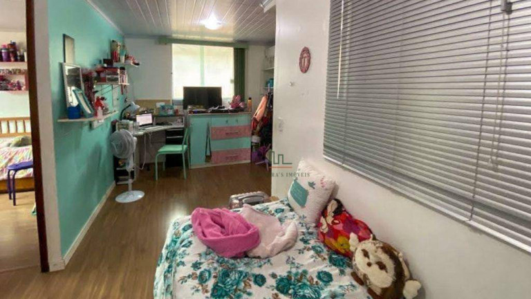 Imagem Casa com 4 Quartos à Venda, 219 m² em Pendotiba - Niterói