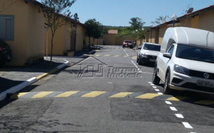 Imagem Casa de Condomínio com 2 Quartos à Venda, 70 m² em Vila Das Flores - São José Dos Campos
