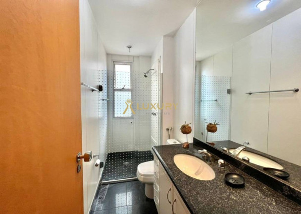 Imagem Imóvel com 4 Quartos à Venda, 125 m² em Belvedere - Belo Horizonte