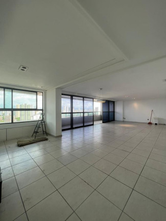 Imagem Imóvel com 3 Quartos à Venda, 193 m² em Casa Forte - Recife