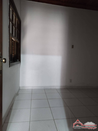 Imagem Casa com 3 Quartos para Alugar,  em Centro - Jacareí