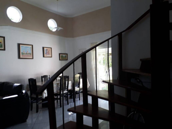 Imagem Casa com 3 Quartos à Venda, 450 m² em Cachoeira Do Bom Jesus - Florianópolis Imagem Casa com 3 Quartos à Venda, 450 m² em Cachoeira Do Bom Jesus - Florianópolis