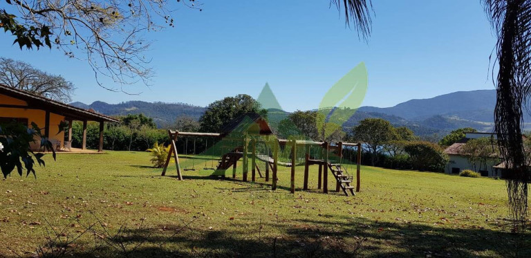 Imagem Chácara com 8 Quartos à Venda, 20.000 m² em Represa - Piracaia Imagem Chácara com 8 Quartos à Venda, 20.000 m² em Represa - Piracaia