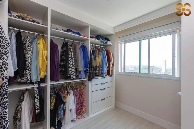 Imagem Apartamento com 4 Quartos à Venda, 228 m² em Pioneiros - Balneário Camboriú