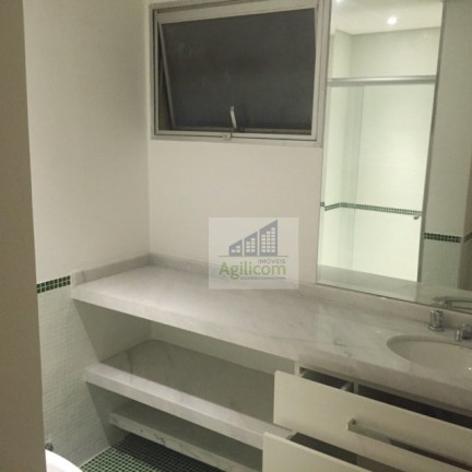 Imagem Apartamento com 3 Quartos à Venda, 135 m² em Jardim Europa - São Paulo