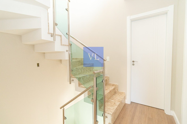 Imagem Casa com 3 Quartos à Venda, 159 m² em água Verde - Curitiba
