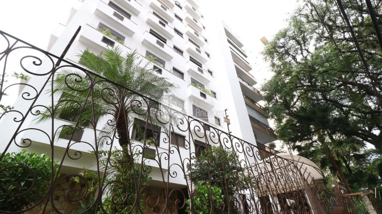 Foto do imóvel Apartamento com 3 Quartos à Venda, 200 m² em Campo Belo - São Paulo