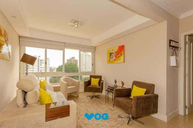 Imagem Imóvel com 3 Quartos à Venda, 117 m² em Petrópolis - Porto Alegre Imagem Imóvel com 3 Quartos à Venda, 117 m² em Petrópolis - Porto Alegre
