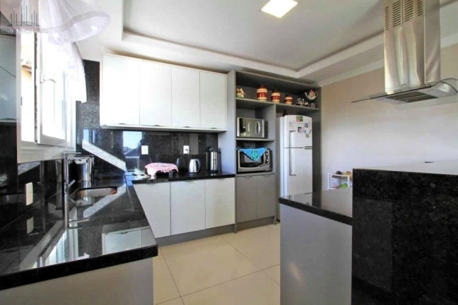 Imagem Casa com 4 Quartos à Venda, 400 m² em Santo Antão - Bento Gonçalves Imagem Casa com 4 Quartos à Venda, 400 m² em Santo Antão - Bento Gonçalves