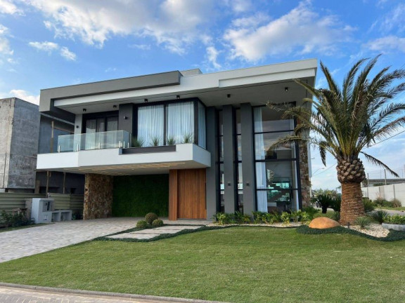 Imagem Casa de Condomínio com 5 Quartos à Venda, 494 m² em Centro - Xangri-lá