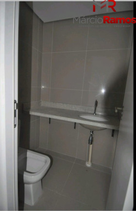Imagem Imóvel com 4 Quartos à Venda, 165 m² em Papicu - Fortaleza Imagem Imóvel com 4 Quartos à Venda, 165 m² em Papicu - Fortaleza
