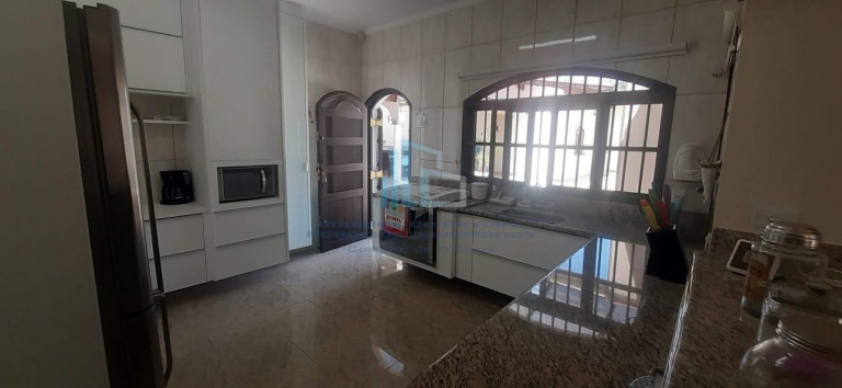 Imagem Casa com 3 Quartos à Venda, 210 m² em Flórida - Praia Grande