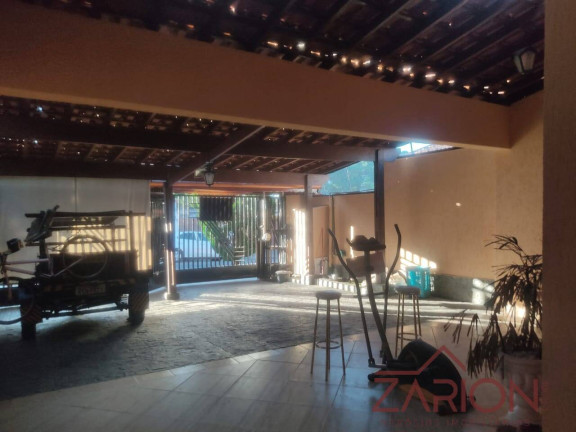 Imagem Casa com 4 Quartos à Venda, 480 m² em Centro - Taubaté Imagem Casa com 4 Quartos à Venda, 480 m² em Centro - Taubaté