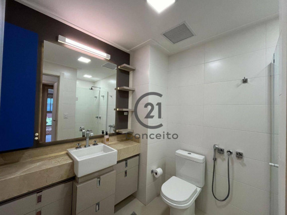 Imagem Apartamento com 3 Quartos à Venda, 175 m² em Agronômica - Florianópolis Imagem Apartamento com 3 Quartos à Venda, 175 m² em Agronômica - Florianópolis