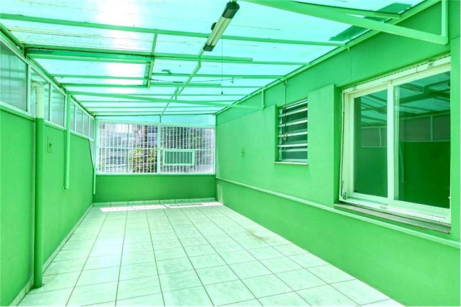 Imagem Apartamento com 4 Quartos à Venda, 147 m² em Independência - Porto Alegre Imagem Apartamento com 4 Quartos à Venda, 147 m² em Independência - Porto Alegre