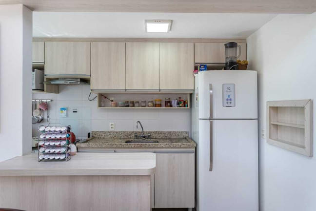 Imagem Imóvel com 3 Quartos à Venda, em Menino Deus - Porto Alegre Imagem Imóvel com 3 Quartos à Venda, em Menino Deus - Porto Alegre