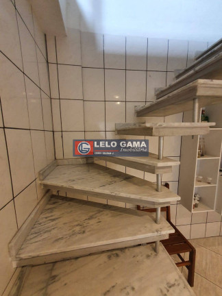 Imagem Casa com 4 Quartos à Venda, 220 m² em Jardim Ana Estela - Carapicuíba