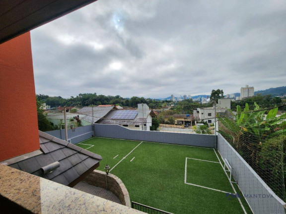 Imagem Casa com 5 Quartos à Venda, 640 m² em Velha - Blumenau