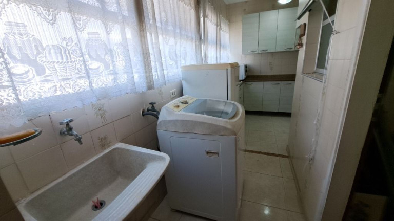 Imagem Apartamento com 3 Quartos à Venda, 120 m² em Pitangueiras - Guarujá