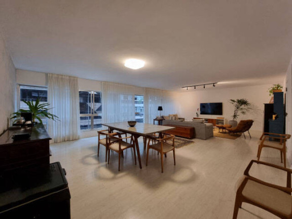 Imagem Apartamento com 4 Quartos à Venda, 190 m² em Leblon - Rio De Janeiro Imagem Apartamento com 4 Quartos à Venda, 190 m² em Leblon - Rio De Janeiro