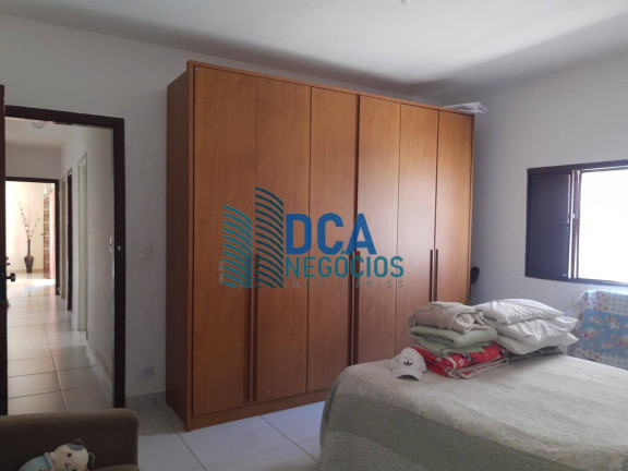 Imagem Casa com 3 Quartos à Venda, 125 m² em Esplanada Santa Terezinha - Taubaté Imagem Casa com 3 Quartos à Venda, 125 m² em Esplanada Santa Terezinha - Taubaté