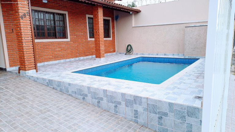 Casa com 3 Quartos à Venda, 154 m² em Balneário Oásis - Peruíbe