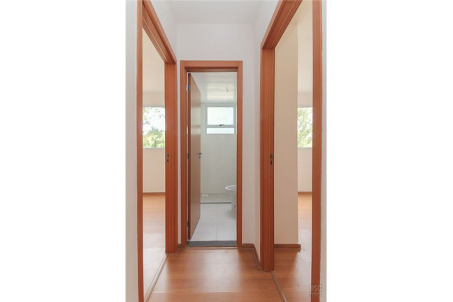 Imagem Imóvel com 2 Quartos à Venda, em Restinga - Porto Alegre Imagem Imóvel com 2 Quartos à Venda, em Restinga - Porto Alegre