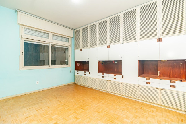 Imagem Apartamento com 3 Quartos à Venda, 214 m² em Bom Fim - Porto Alegre Imagem Apartamento com 3 Quartos à Venda, 214 m² em Bom Fim - Porto Alegre