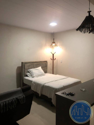 Imagem Casa com 5 Quartos à Venda, 850 m² em Centro - Balneário Piçarras Imagem Casa com 5 Quartos à Venda, 850 m² em Centro - Balneário Piçarras