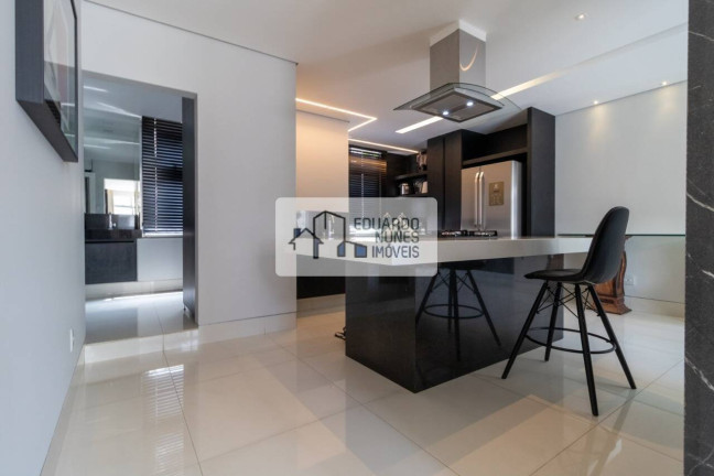 Imagem Apartamento com 2 Quartos à Venda, 164 m² em Lourdes - Belo Horizonte Imagem Apartamento com 2 Quartos à Venda, 164 m² em Lourdes - Belo Horizonte