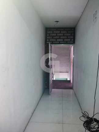 Imagem Imóvel com 3 Quartos à Venda, 450 m² em São Caetano - Salvador Imagem Imóvel com 3 Quartos à Venda, 450 m² em São Caetano - Salvador