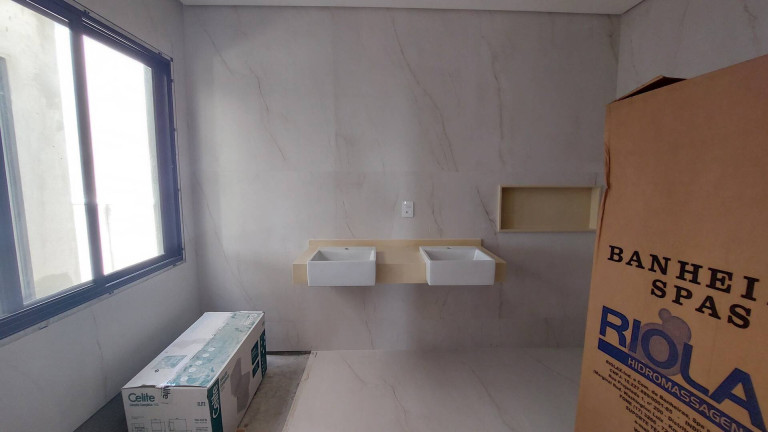 Imagem Sobrado com 4 Quartos à Venda, 400 m² em Condomínio Residencial Jaguary - São José Dos Campos Imagem Sobrado com 4 Quartos à Venda, 400 m² em Condomínio Residencial Jaguary - São José Dos Campos