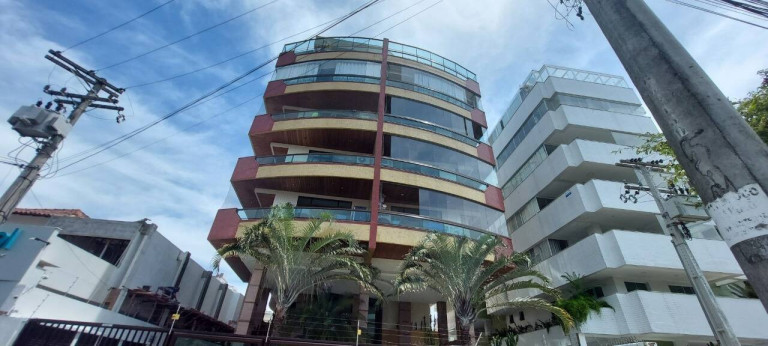Apartamento com 3 Quartos à Venda, 170 m² em Passagem - Cabo Frio