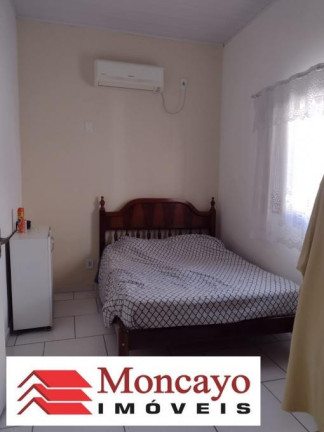 Imagem Casa com 2 Quartos à Venda, 448 m² em Centro - Caraguatatuba