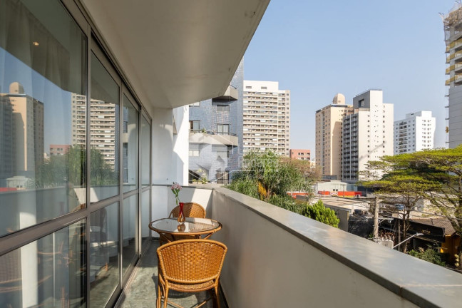 Imagem Imóvel com 5 Quartos à Venda, 288 m² em Indianópolis - São Paulo Imagem Imóvel com 5 Quartos à Venda, 288 m² em Indianópolis - São Paulo