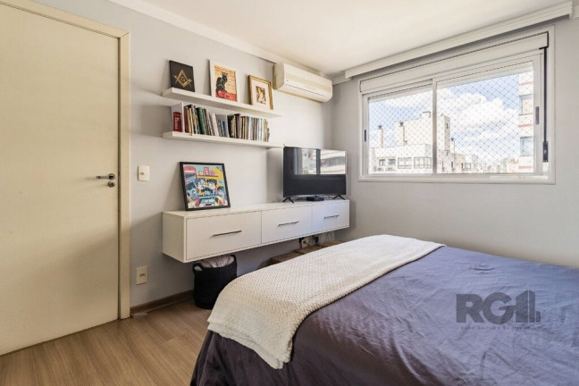 Imagem Apartamento com 1 Quarto à Venda, 55 m² em Petrópolis - Porto Alegre