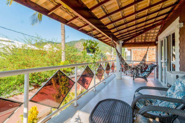 Imagem Casa com 5 Quartos à Venda, 450 m² em Itaipu - Niterói Imagem Casa com 5 Quartos à Venda, 450 m² em Itaipu - Niterói