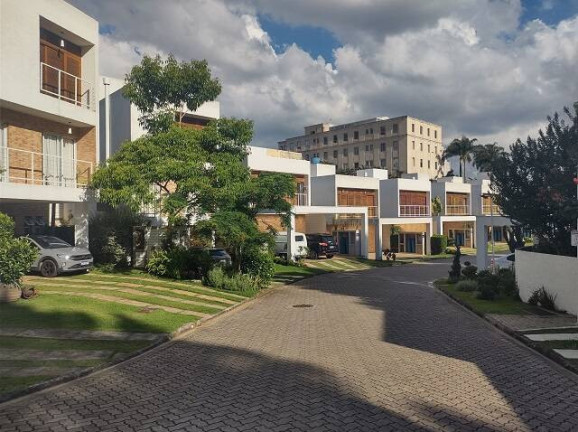 Casa com 3 Quartos à Venda, 173 m² em Granja Viana Ii - Cotia