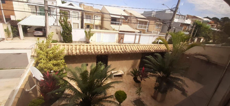 Imagem Casa com 3 Quartos à Venda, 195 m² em Campo Grande - Rio De Janeiro Imagem Casa com 3 Quartos à Venda, 195 m² em Campo Grande - Rio De Janeiro