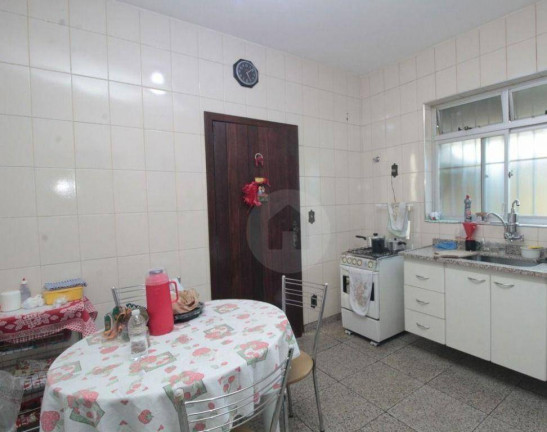 Imagem Casa com 3 Quartos à Venda, 295 m² em Santa Efigênia - Belo Horizonte Imagem Casa com 3 Quartos à Venda, 295 m² em Santa Efigênia - Belo Horizonte