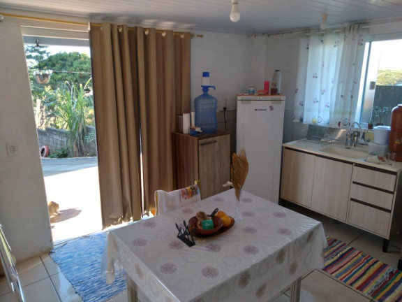 Imagem Imóvel com 4 Quartos à Venda, 125 m² em Praia Do Siriú - Garopaba