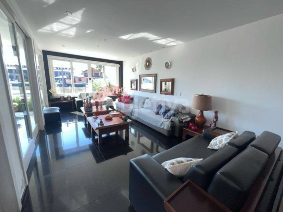 Imagem Casa com 5 Quartos à Venda, 574 m² em Ogiva - Cabo Frio Imagem Casa com 5 Quartos à Venda, 574 m² em Ogiva - Cabo Frio