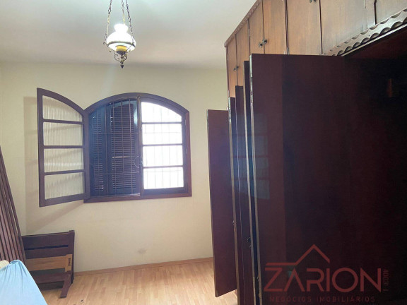 Imagem Casa com 8 Quartos à Venda, 1.000 m² em Centro - Taubaté Imagem Casa com 8 Quartos à Venda, 1.000 m² em Centro - Taubaté
