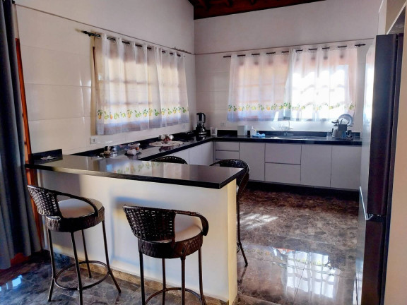 Imagem Chácara com 3 Quartos à Venda, 190 m² em Sorocamirim - Ibiúna