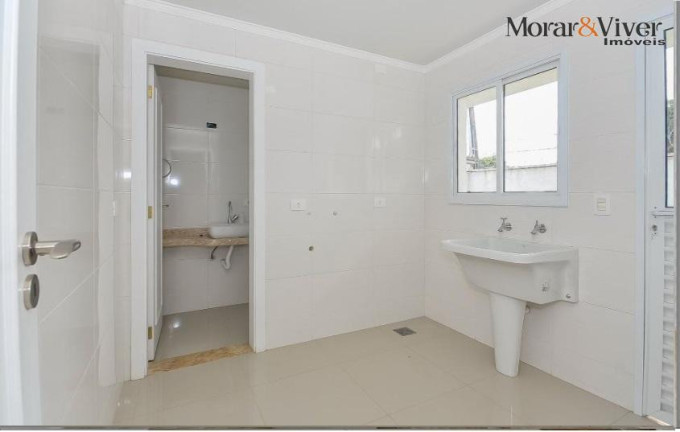 Imagem Casa com 4 Quartos à Venda, 273 m² em Santa Felicidade - Curitiba