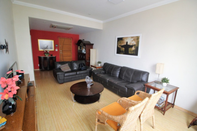 Imagem Apartamento com 3 Quartos à Venda, 110 m² em Leme - Rio De Janeiro