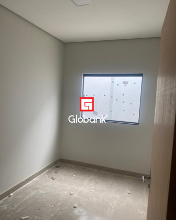 Imagem Casa com 3 Quartos à Venda,  em Vila Anália - Montes Claros