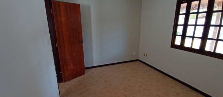 Imagem Casa com 3 Quartos à Venda, 6.982 m² em Centro - Lauro De Freitas